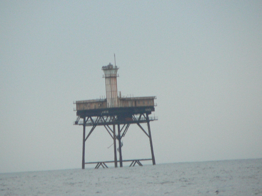 Platform lighthouse Marquesas FL.JPG